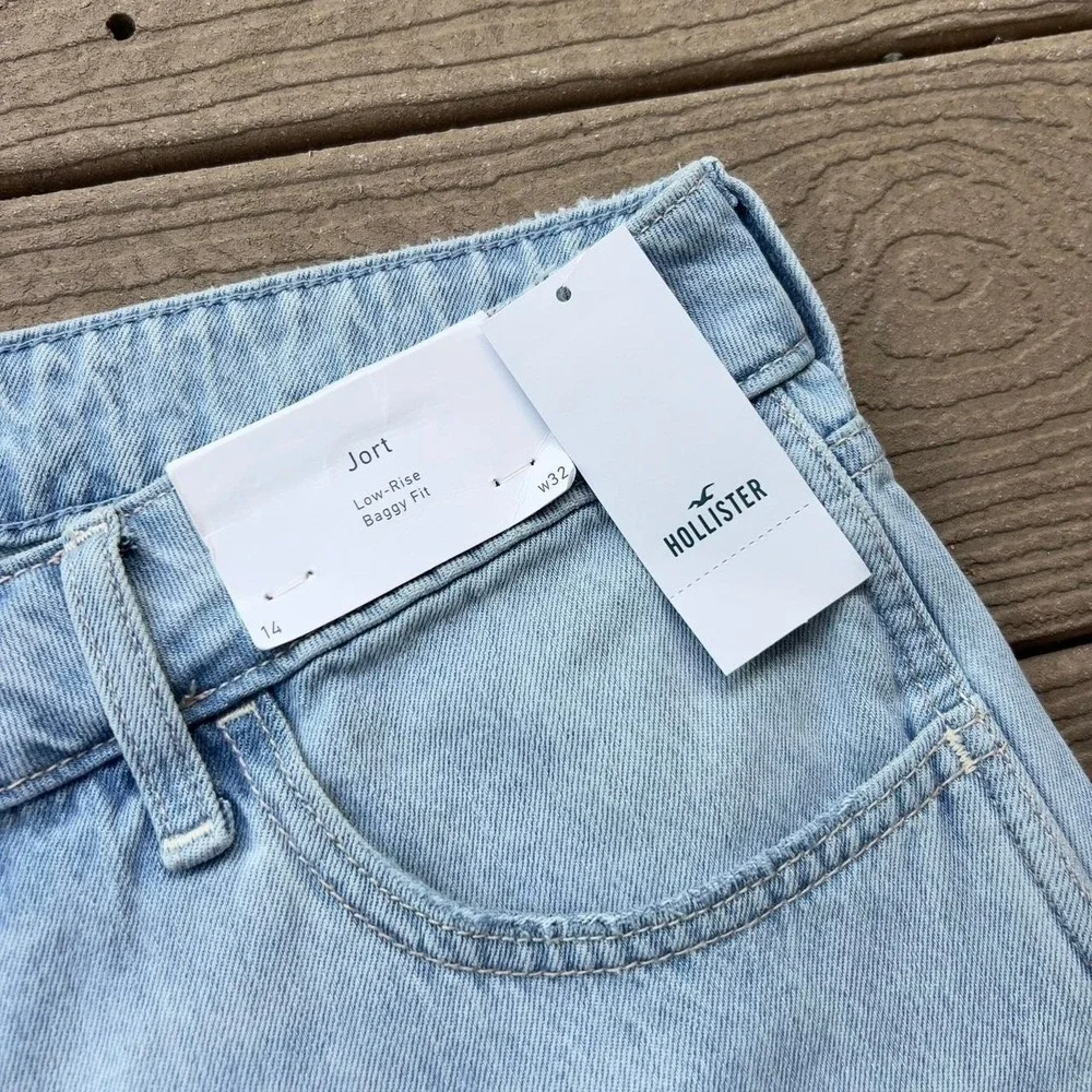 Hollister Low Rise Baggy Denim Shorts Jorts Size 14 W32 NWT